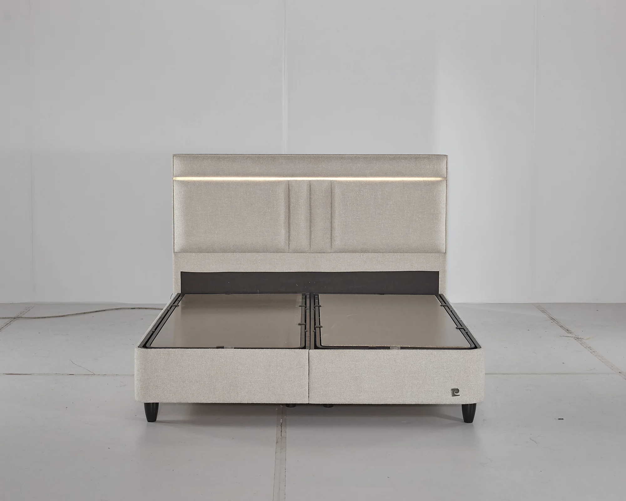GENOVA Bed 140x200 - Without Mattress